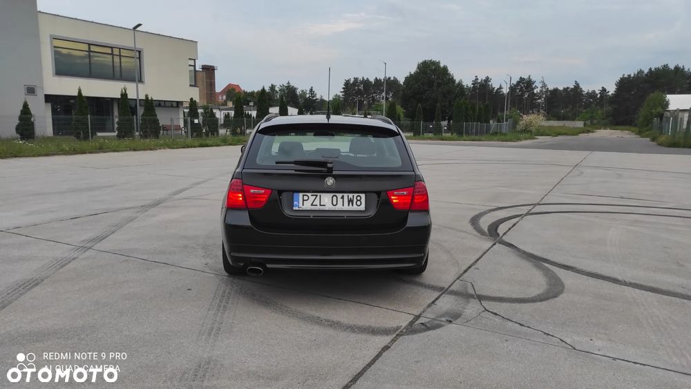 BMW Seria 3 - 8