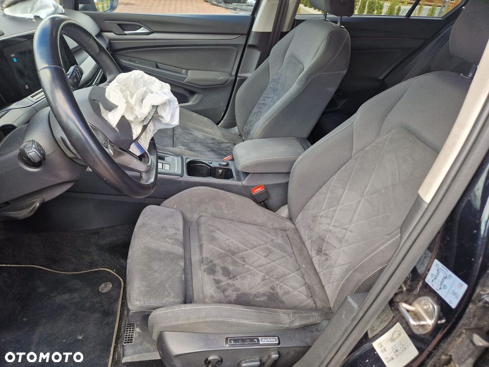 Volkswagen Golf 1.5 eTSI EVO Style DSG - 14