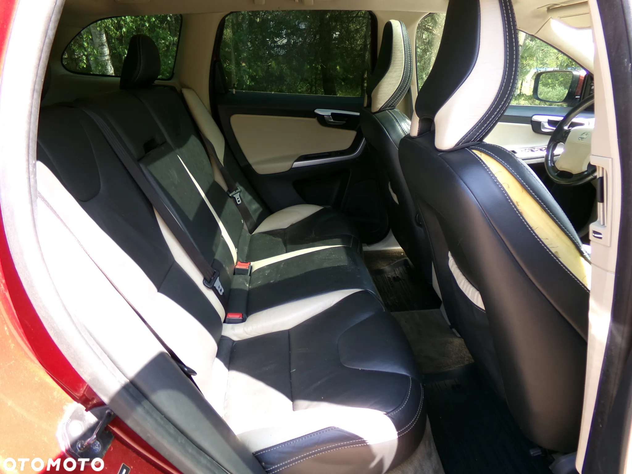 Volvo XC 60 3.2 AWD RDesign - 10