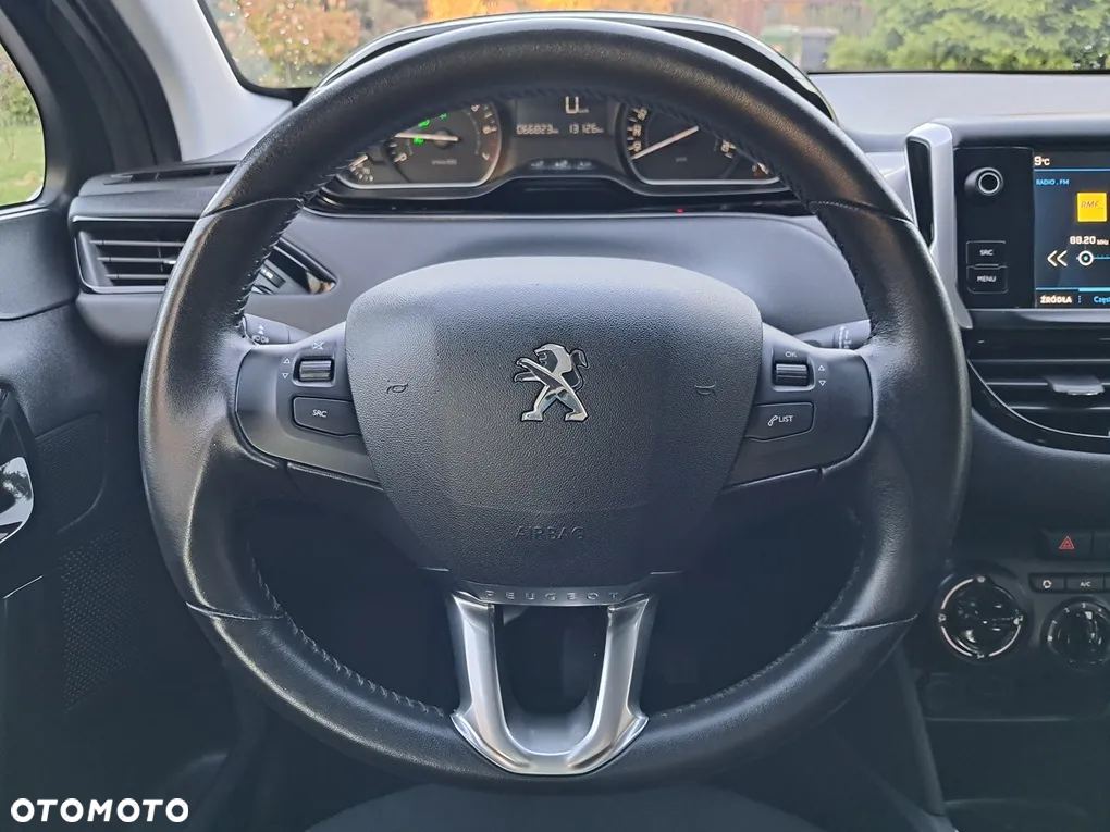 Peugeot 208 1.2 PureTech Active - 18