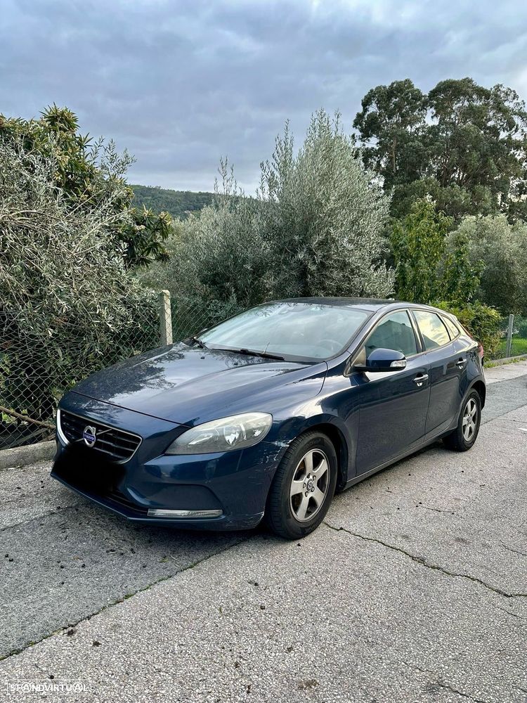 Volvo V40 1.6 D2 Momentum - 11