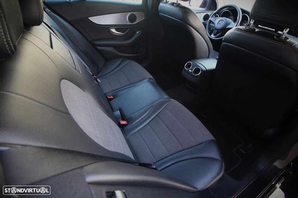 Mercedes-Benz C 200 d Exclusive - 35
