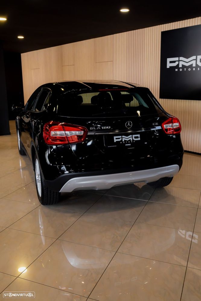 Mercedes-Benz GLA 180 d Style - 14