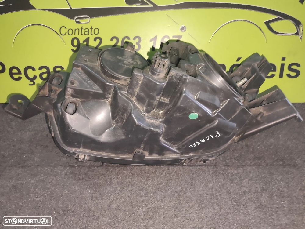 CITROEN C4 PICASSO II FAROL DIREITO - FF673 - 9