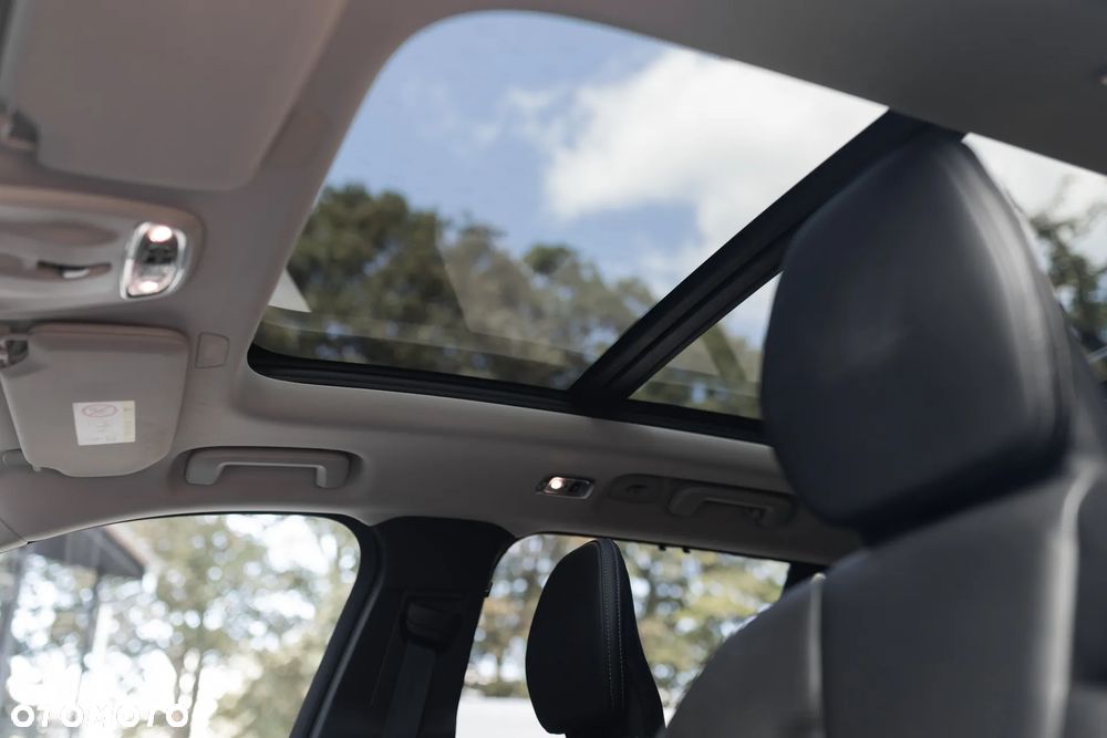 Volvo XC 90 D5 SCR AWD Inscription - 22