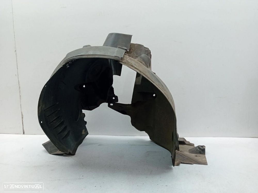 Cava roda frente esquerda MERCEDES-BENZ Classe C (W204) - 2