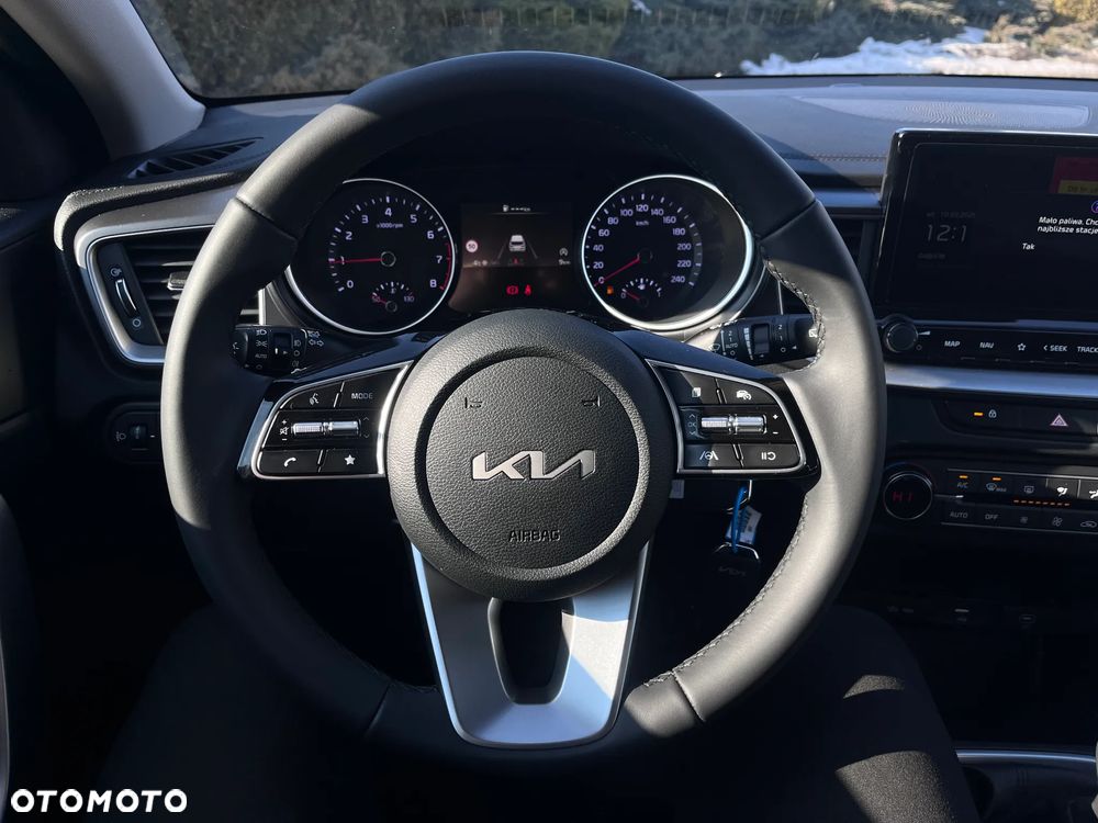 Kia Ceed 1.5 T-GDI M - 18