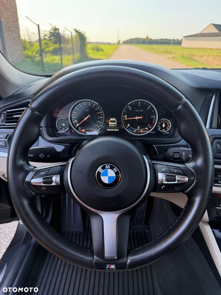 BMW Seria 5 518d Luxury Line - 25