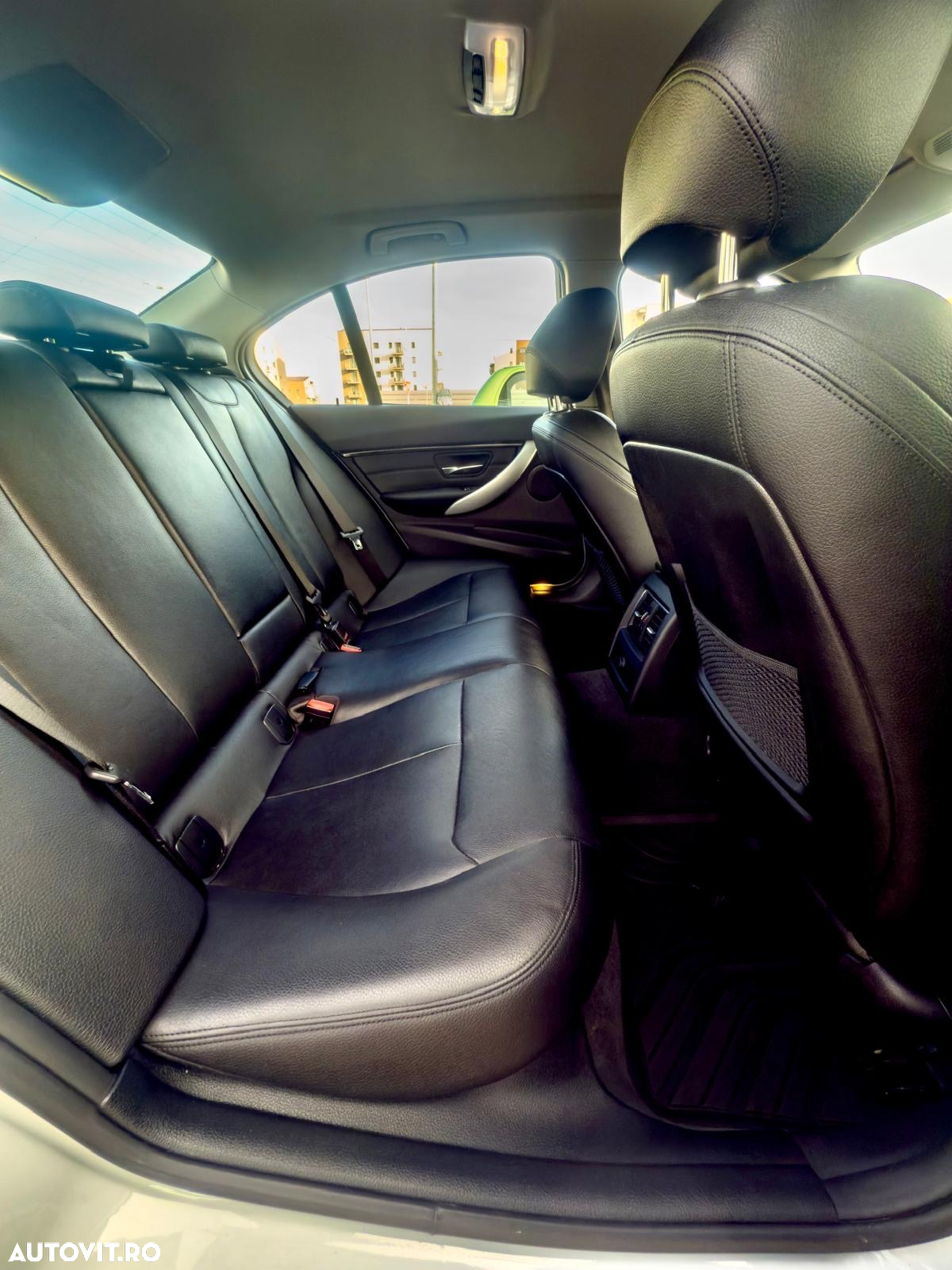 BMW Seria 3 - 14