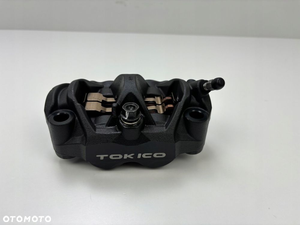 Zacisk hamulcowy przedni prawy Honda CBR 600RR PC69 2024- Oryginał - 1