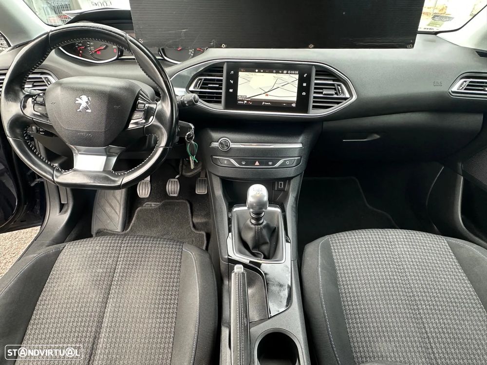 Peugeot 308 SW 1.5 BlueHDi Style - 19