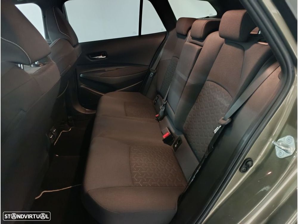 Toyota Corolla Touring Sports - 5