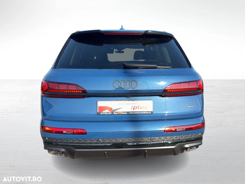 Audi Q7 55 TFSI e quattro Tiptronic PHEV S Line - 4