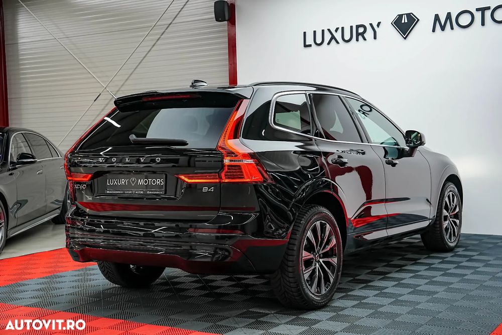 Volvo XC 60 B4 D Core - 11