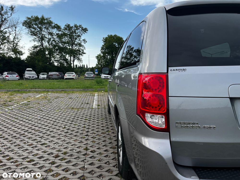 Dodge Grand Caravan 3.6 R/T - 5