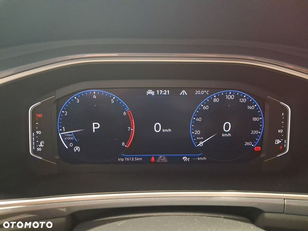 Volkswagen T-Roc - 24