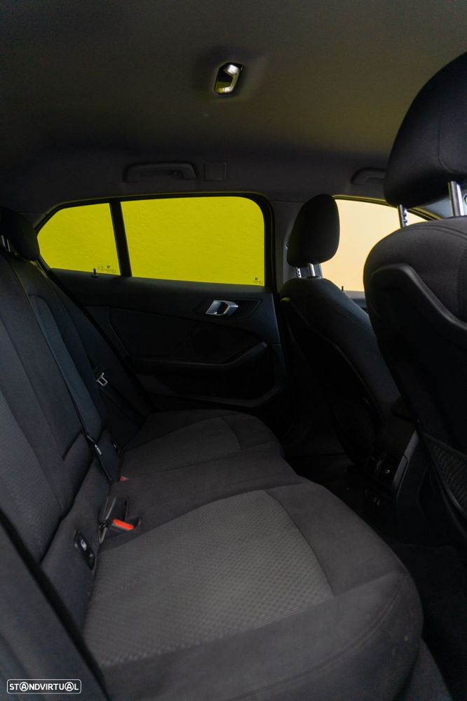 BMW 118 - 22