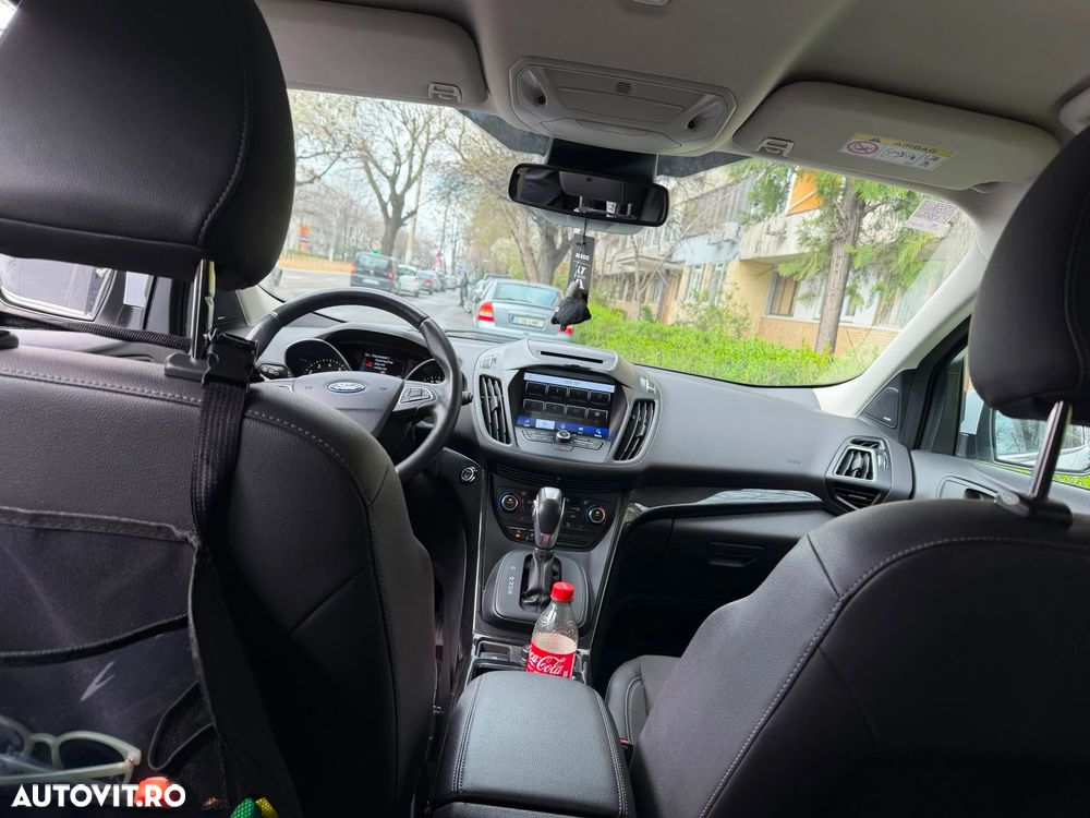 Ford Kuga - 4