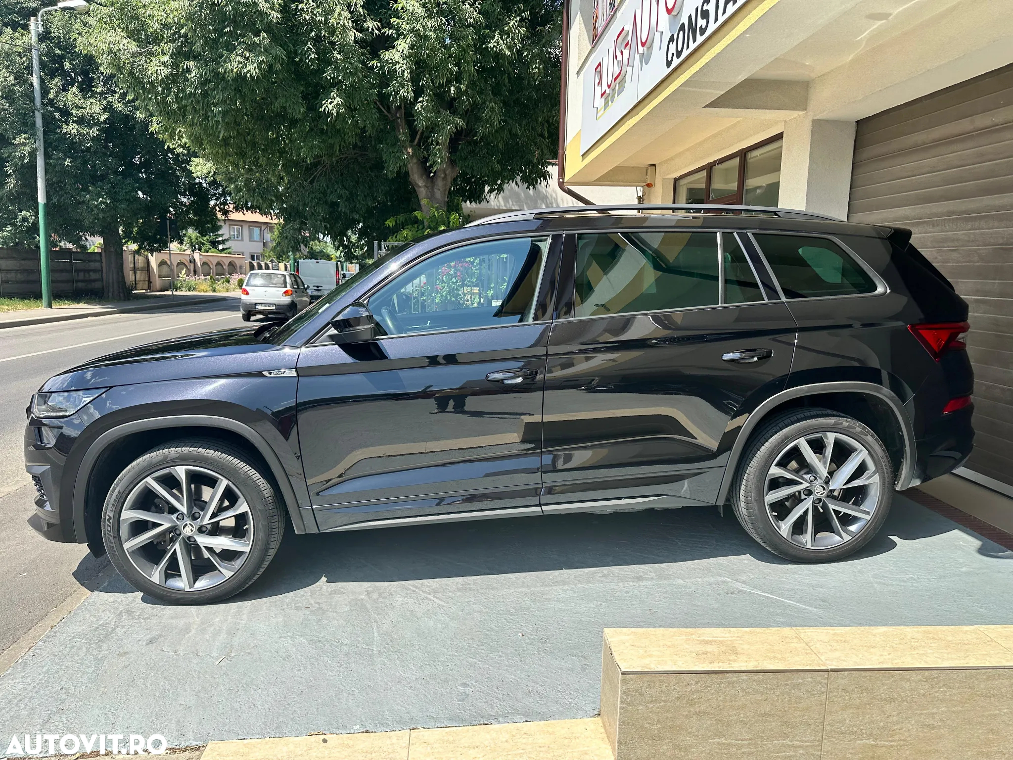 Skoda Kodiaq 2.0 TDI 4X4 DSG SportLine - 5