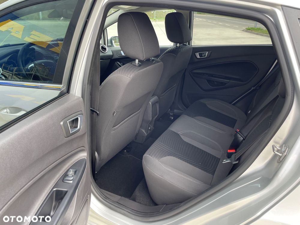 Ford Fiesta 1.0 EcoBoost Titanium - 14