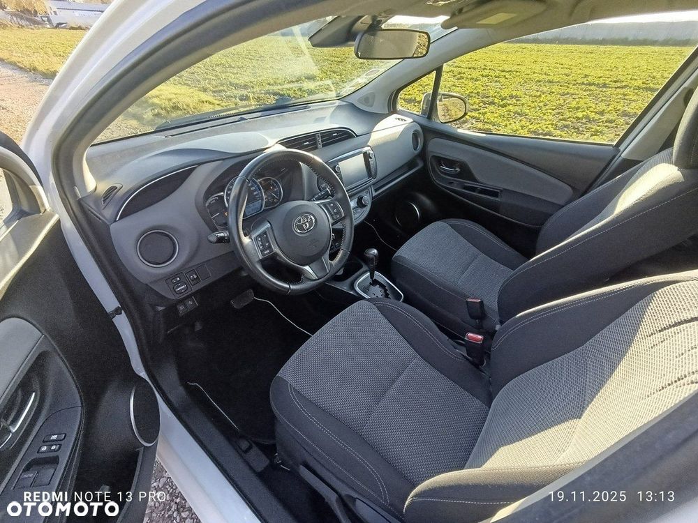Toyota Yaris - 11