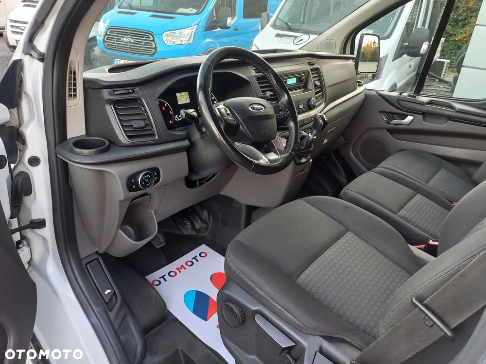 Ford Transit Custom - 16