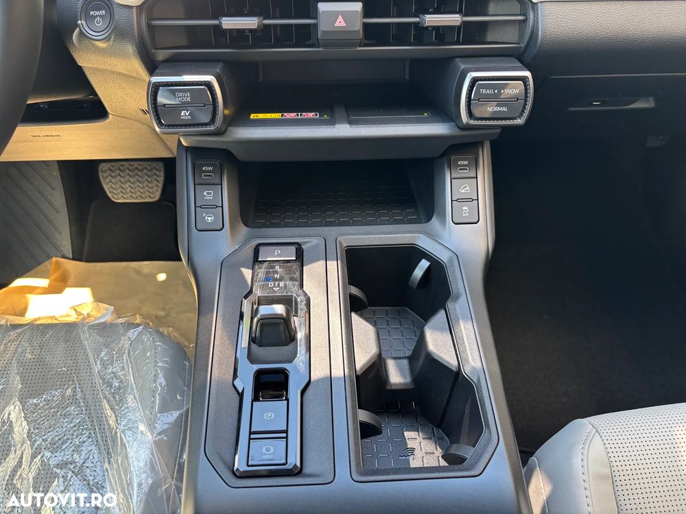 Toyota RAV4 - 19
