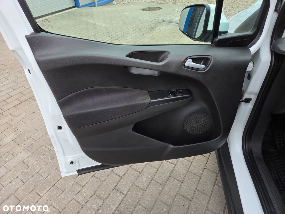 Ford Transit Courier Trend - 10
