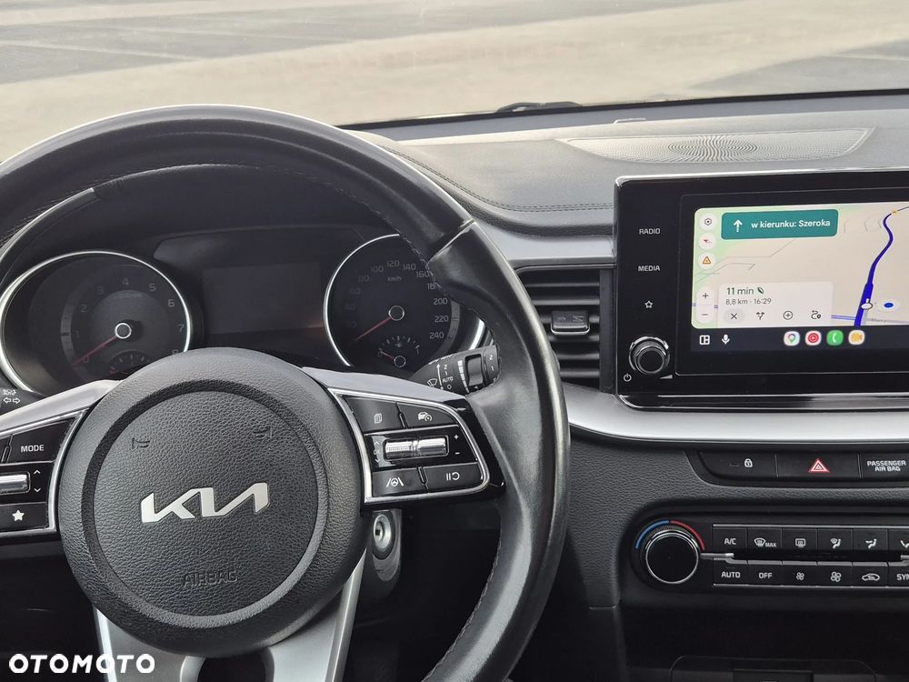 Kia Ceed 1.5 T-GDI M - 19