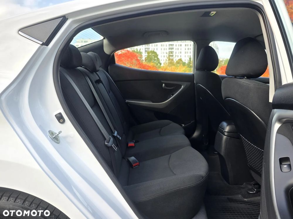 Hyundai Elantra 2014