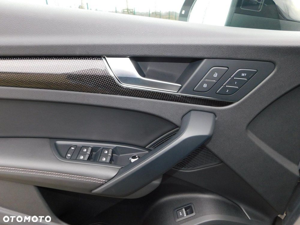 Audi SQ5 - 25