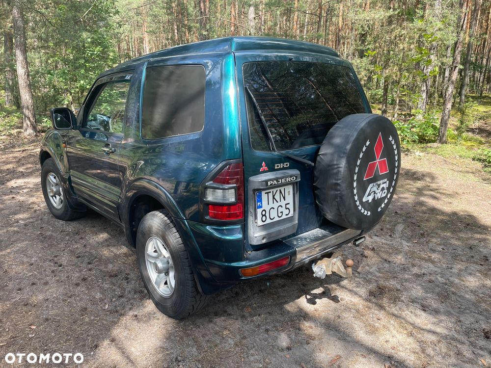 Mitsubishi Pajero - 8