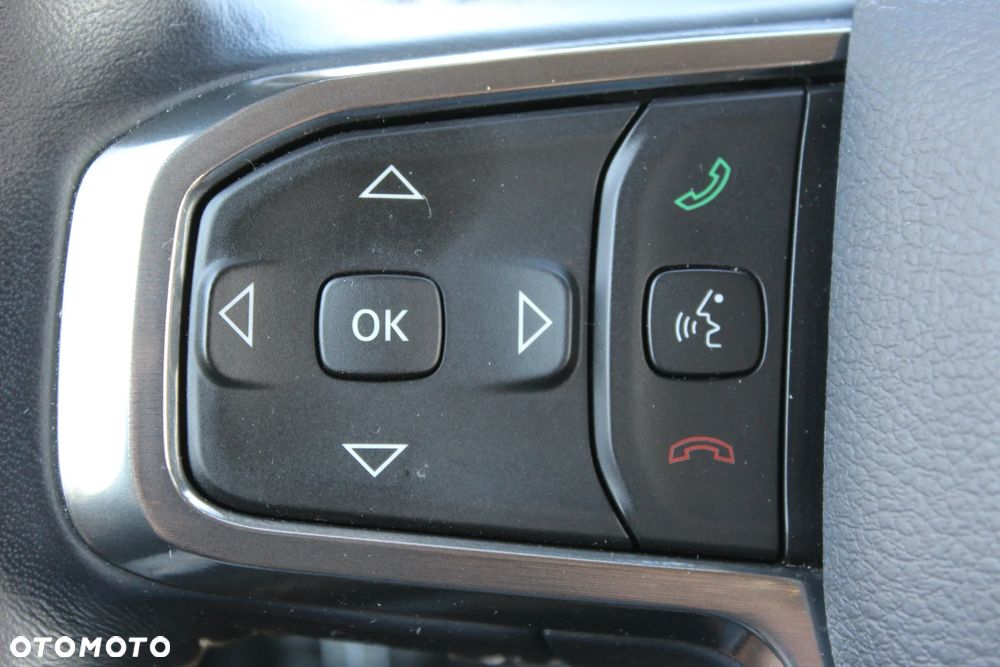 RAM 1500 5.7 Crew Cab Limited - 23