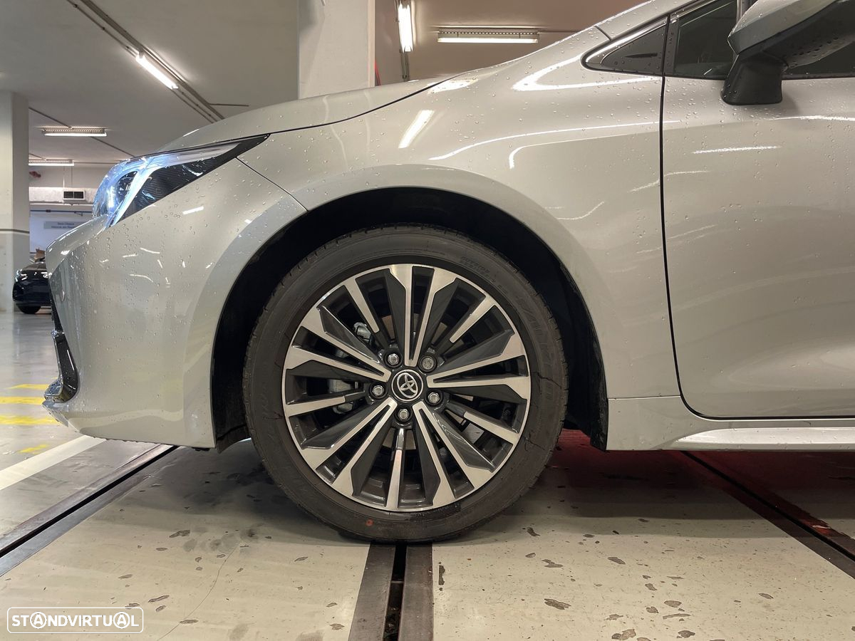 Toyota Corolla Touring Sports 1.8 Hybrid Comfort Plus - 12