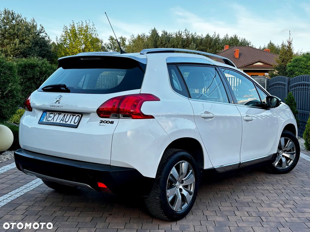 Peugeot 2008 e-HDi FAP 115 STOP & START Allure - 17