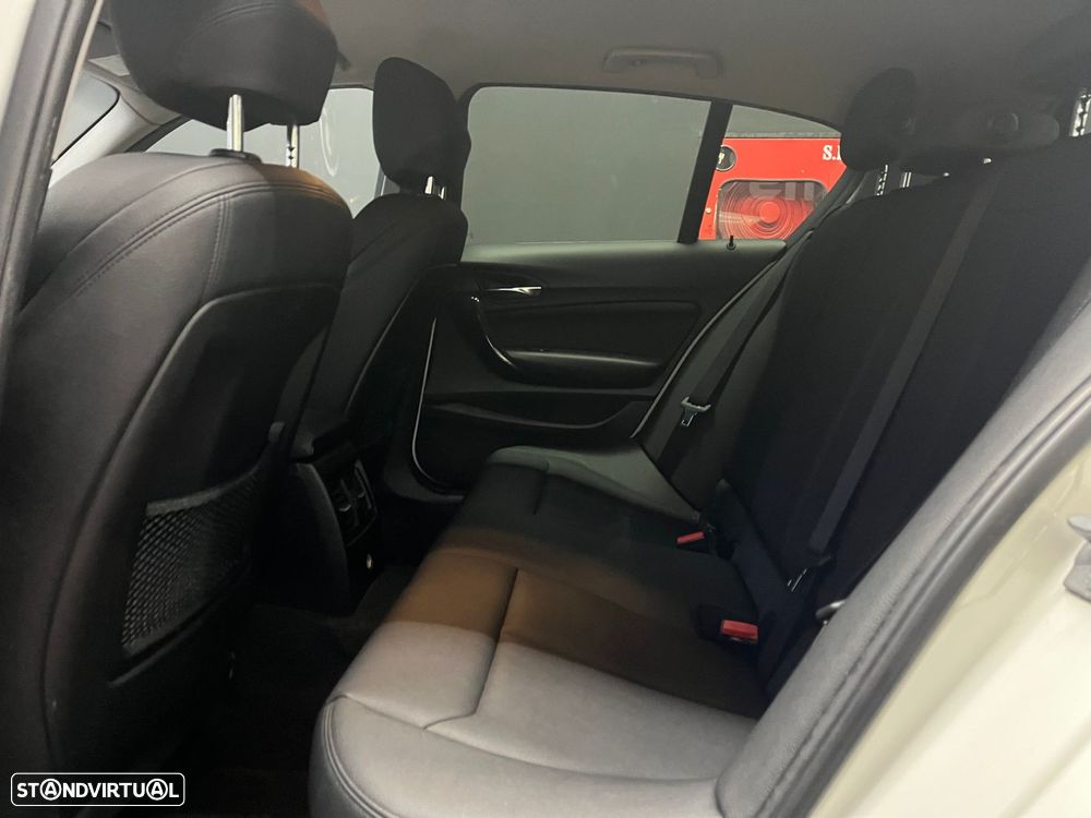 BMW 116 d EDynamics Line Sport - 10