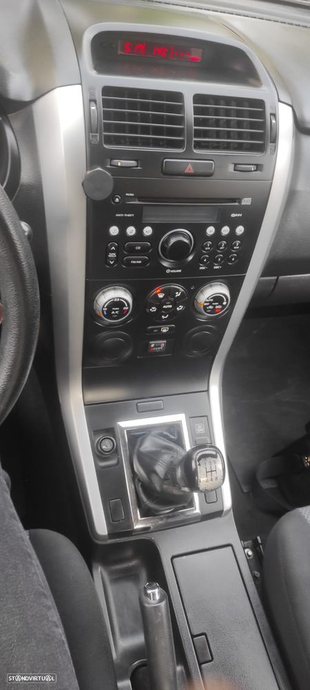 Suzuki Grand Vitara 1.6 VVT X-Nature - 6