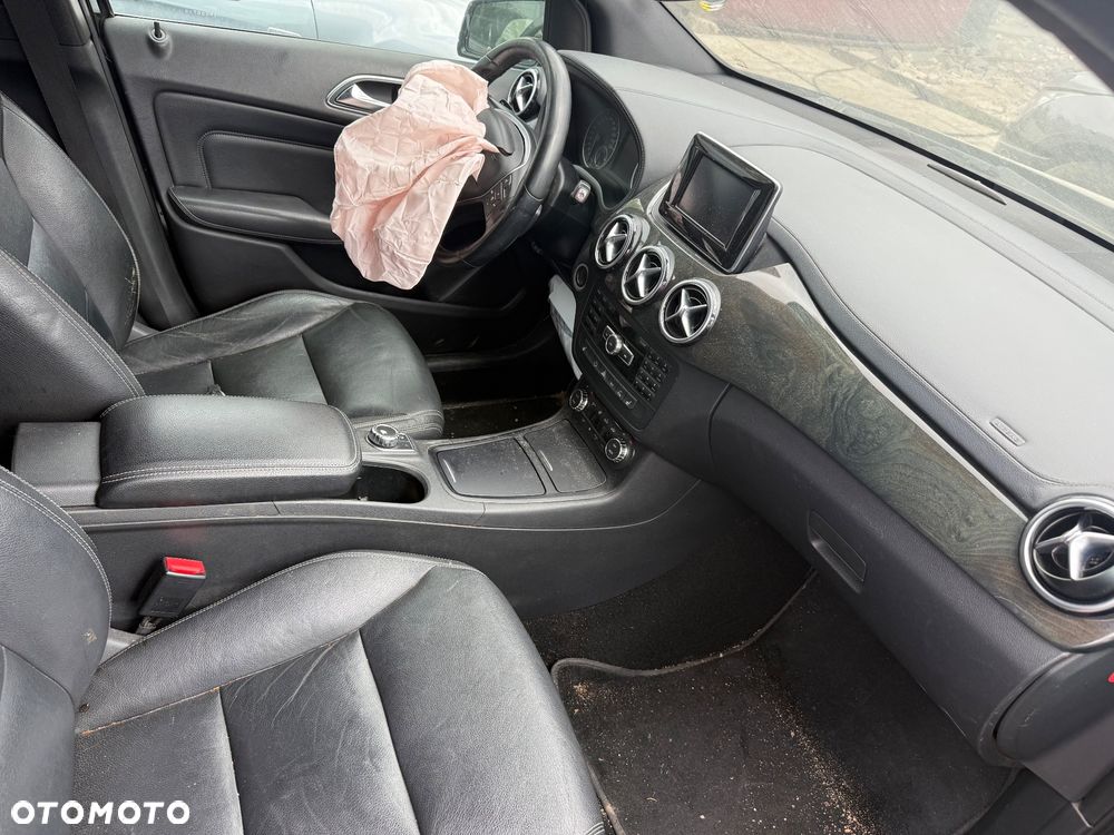Mercedes-Benz Klasa B 180 CDI (BlueEFFICIENCY) 7G-DCT - 5