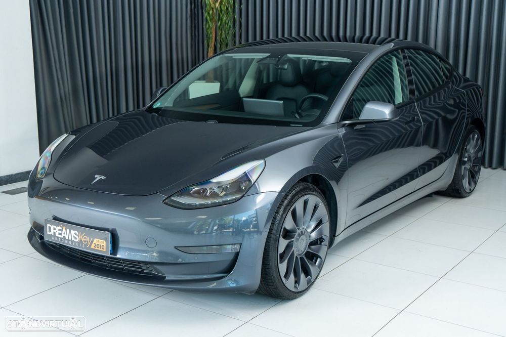 Tesla Model 3 Performance Dual Motor AWD - 28
