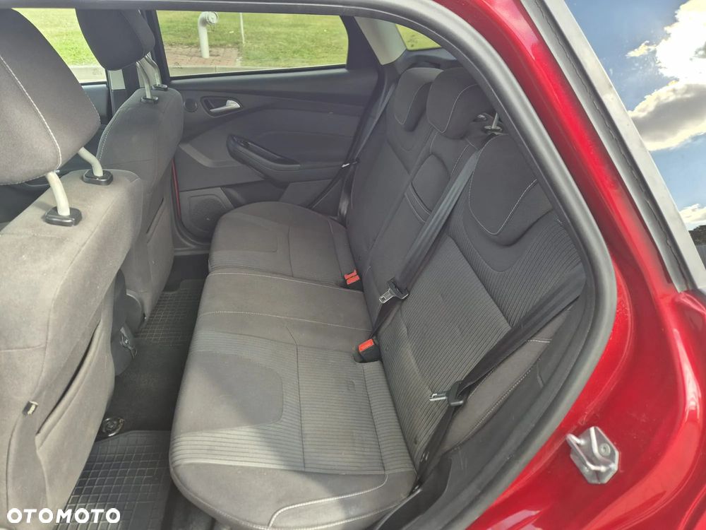 Ford Focus - 10