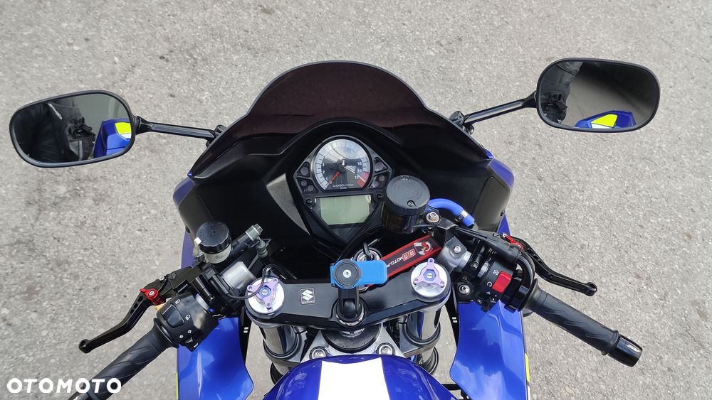 Suzuki SV - 9