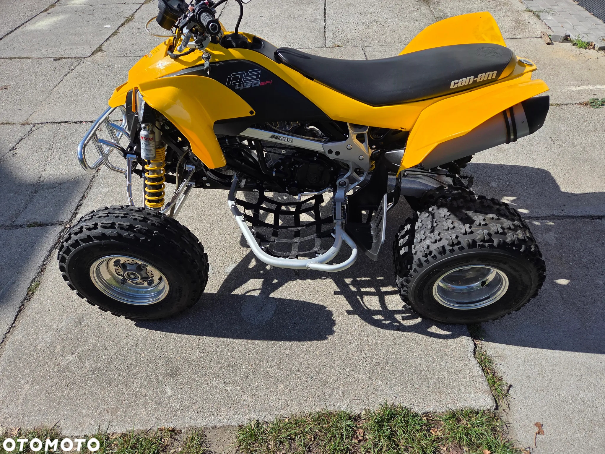 Can-Am DS - 4