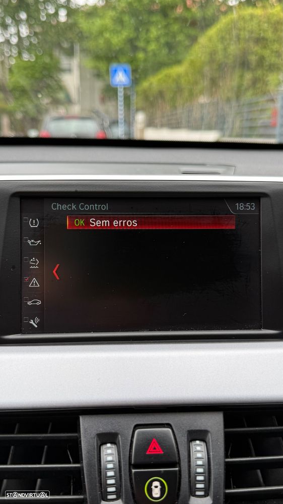 BMW X1 16 d sDrive Auto - 17