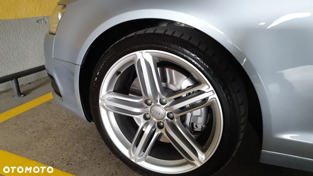 Audi A6 Avant 3.0 TDI quattro S tronic - 35