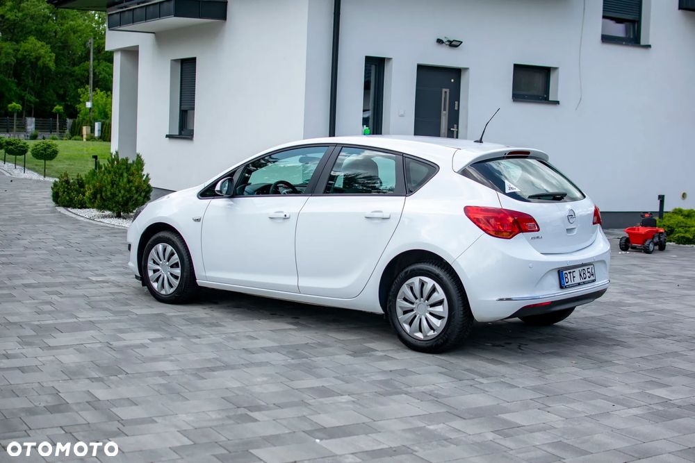 Opel Astra - 28