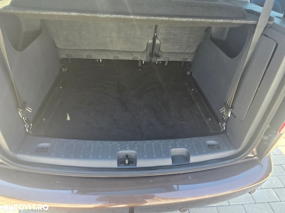 Volkswagen Caddy 1.6 (7-Si.) Edition 30 - 28