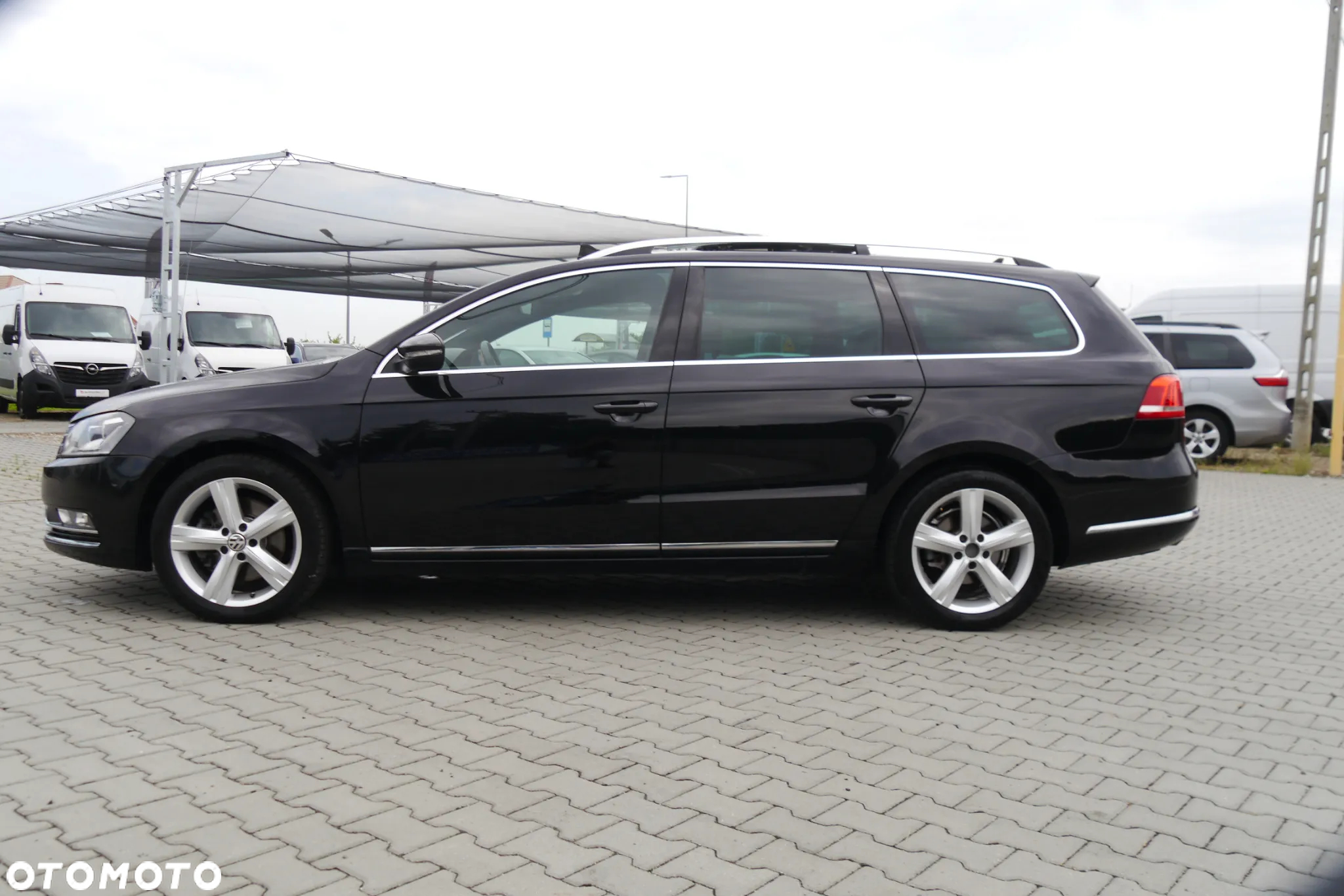 Volkswagen Passat 2.0 TDI Highline R-Style - 3