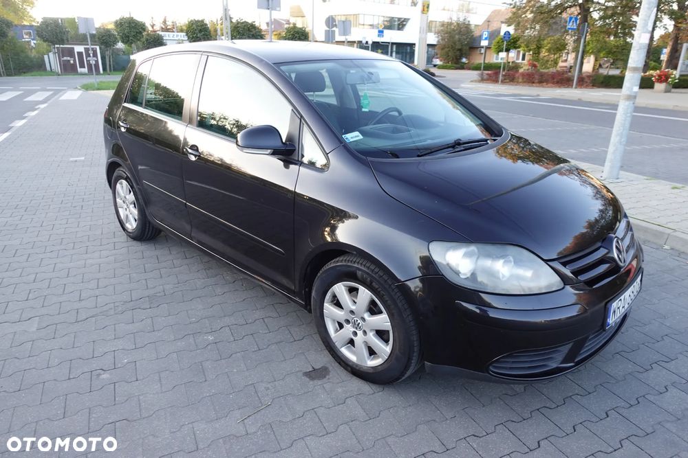 Volkswagen Golf Plus - 9