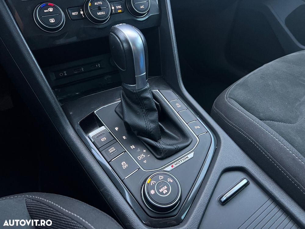 Volkswagen Tiguan 2.0 TDI SCR 4MOTION DSG Highline - 22