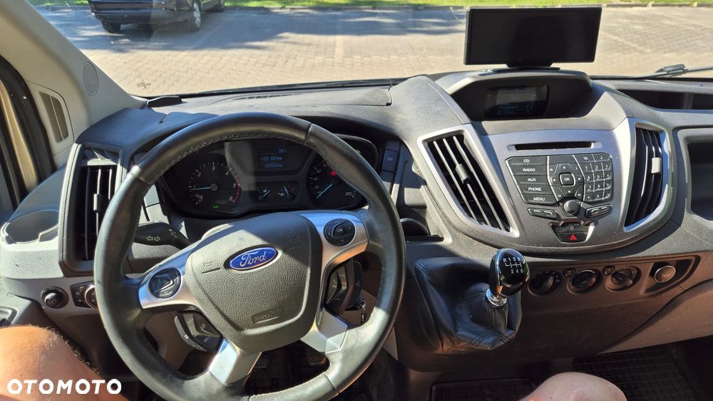 Ford Transit - 7